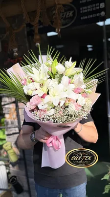 Lilyum Lisyantus VIP Buket