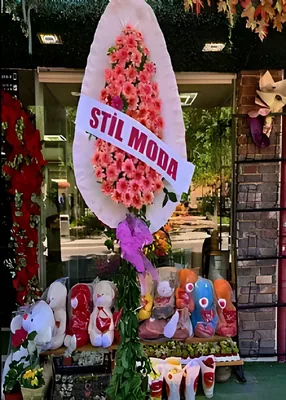 Pembe Gerbera Canlı Çelenk